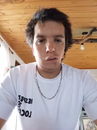 Photo of model @u529125066