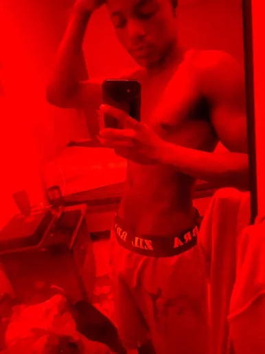 Photo of model @u529126915