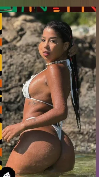 Photo of model @u529130450