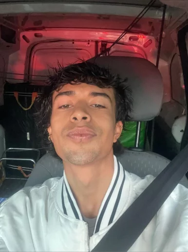 Photo of model @u529136429