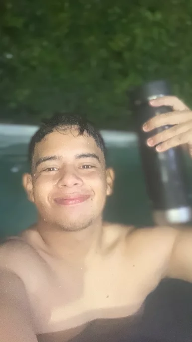 Photo of model @u529137412