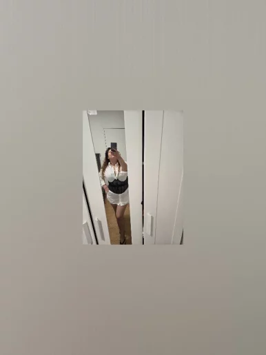 Photo of model @u529142403