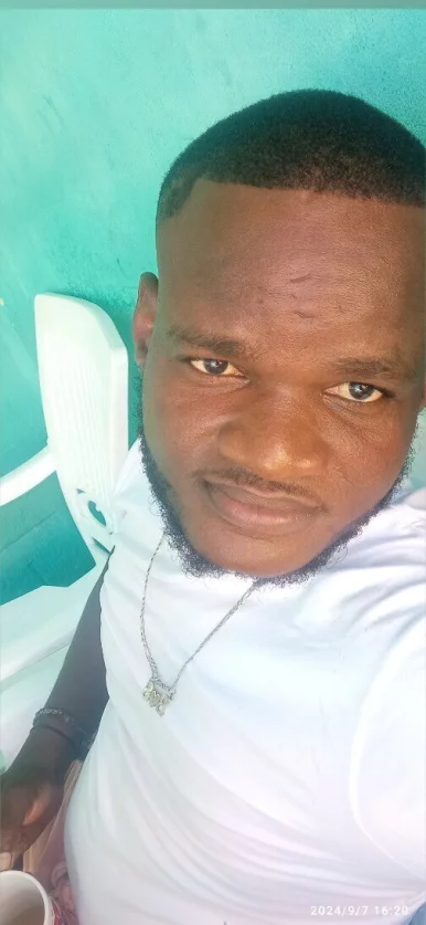 Photo of model @u529149705