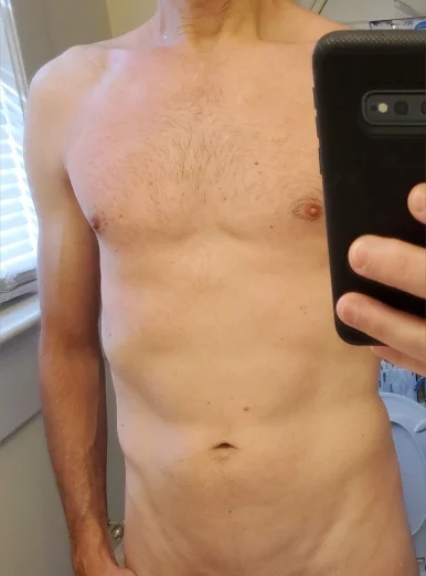 Photo of model @u529152776