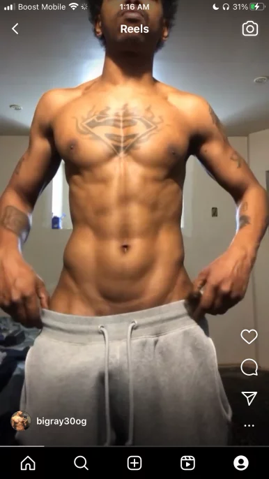 Photo of model @ubig_ray