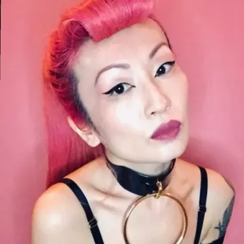 Photo of model @undressingparlour