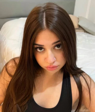 Photo of model @urbabychloee