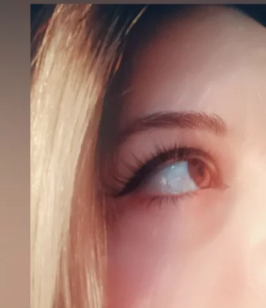 Photo of model @valee_30