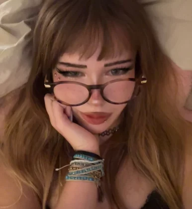 Photo of model @vampiremyyy