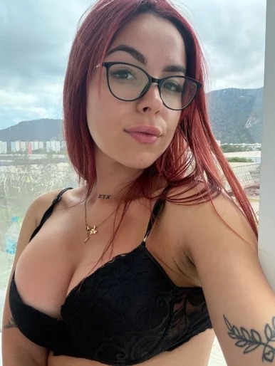 Photo of model @veckyfox