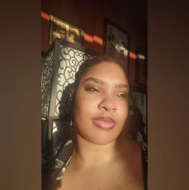 Photo of model @velvetm