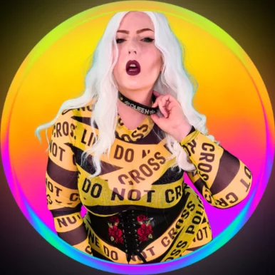 Photo of model @velvetphantomexe