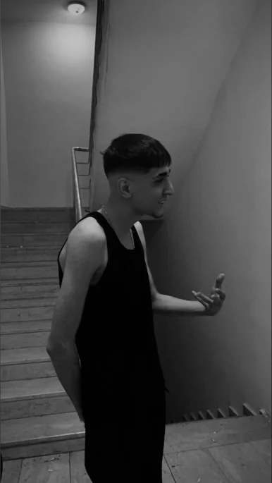 Photo of model @venenoel