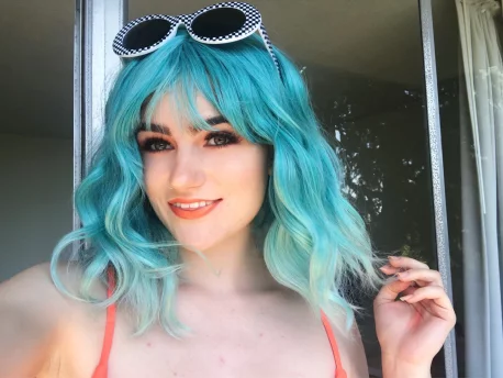 Photo of model @venusvelantinex