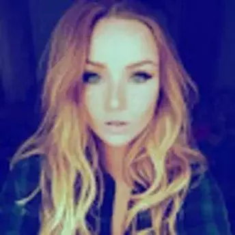 Photo of model @veronika_mars