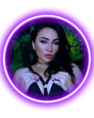 Photo of model @victoriacrow