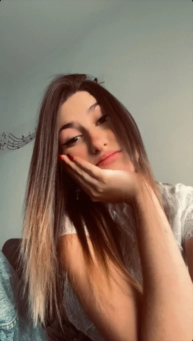 Photo of model @victoriashows