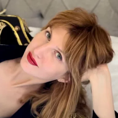 Photo of model @vivien_sin