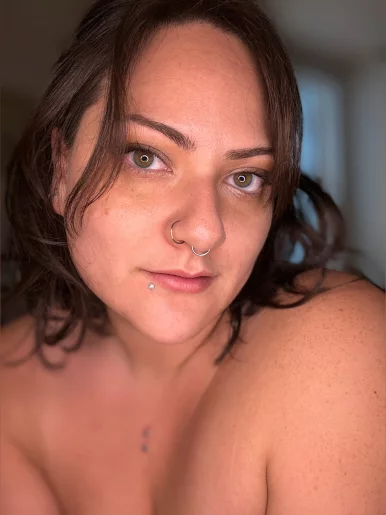 Photo of model @whatacoolgirl