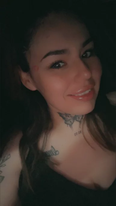 Photo of model @wiickedlotus