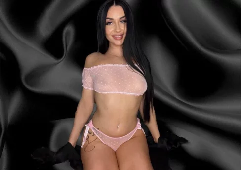 Photo of model @wild_goddess