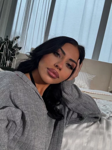 Photo of model @wild_jasmine