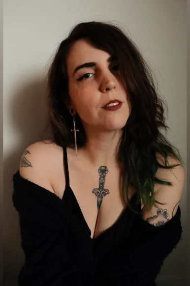 Photo of model @witchytq