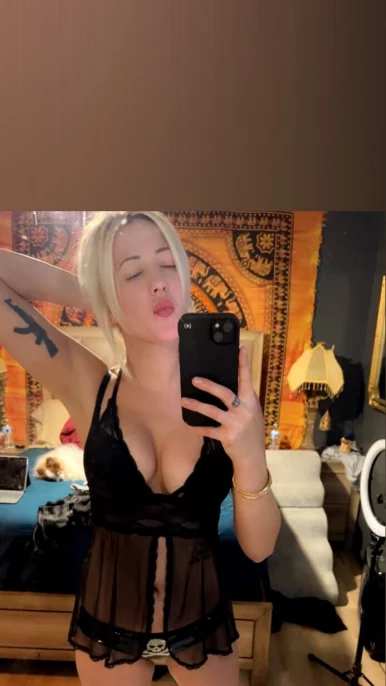 Photo of model @wordcantwait