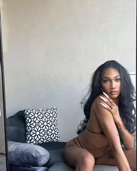 Photo of model @xcocodiorx