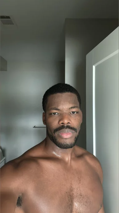 Photo of model @xdesmondx