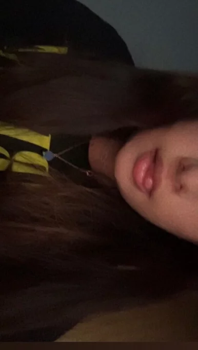 Photo of model @xevilangelll