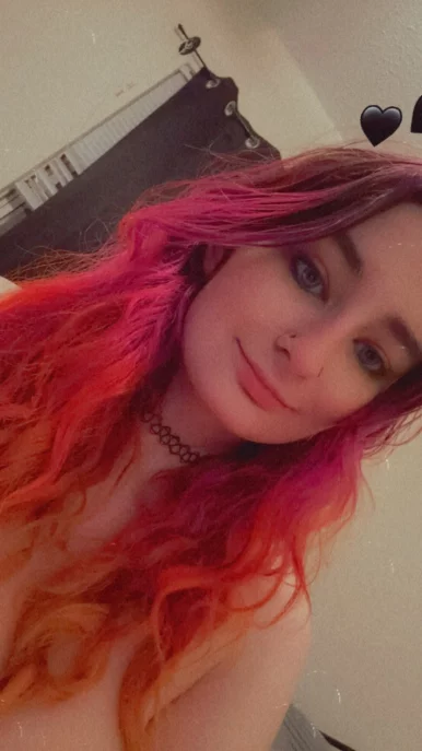 Photo of model @xjuliexwolfex