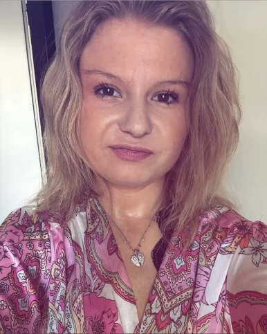 Photo of model @xleonieee