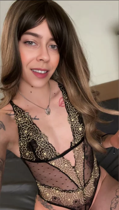 Photo of model @xlilagreyyfree