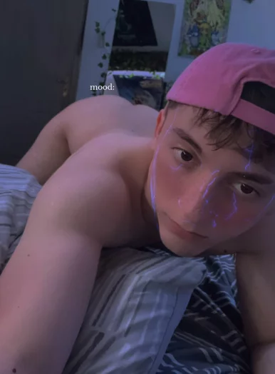 Photo of model @xstwinkk