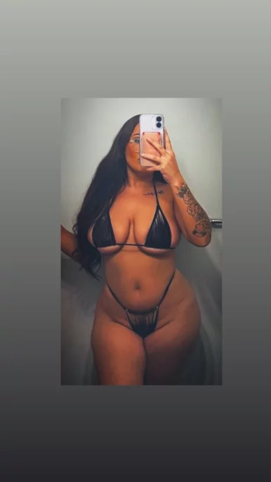 Photo of model @xxangelxx99