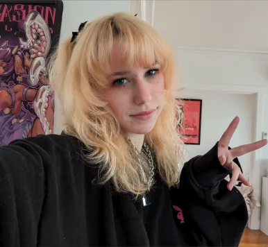 Photo of model @xxhoneykitten