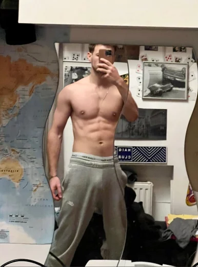 Photo of model @xxxlsizematters