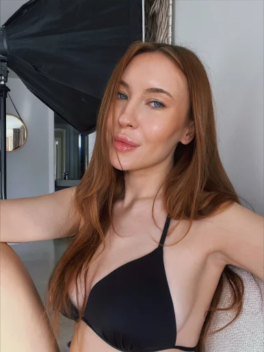 Photo of model @xxxoli