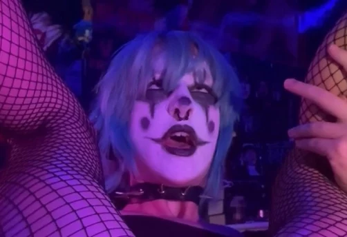 Photo of model @xxxzombiexx