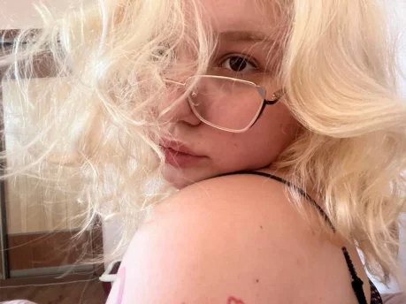 Photo of model @yasminika