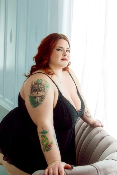 Photo of model @yourbigfatfriend