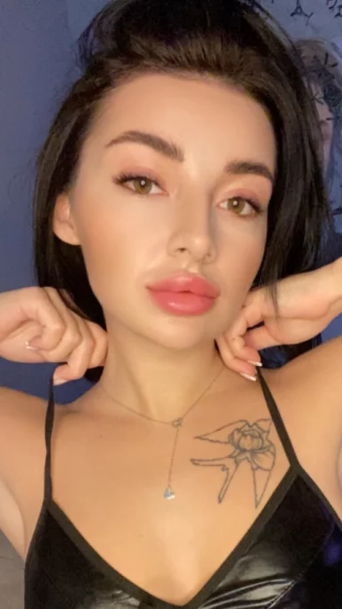 Photo of model @yummy_kris69