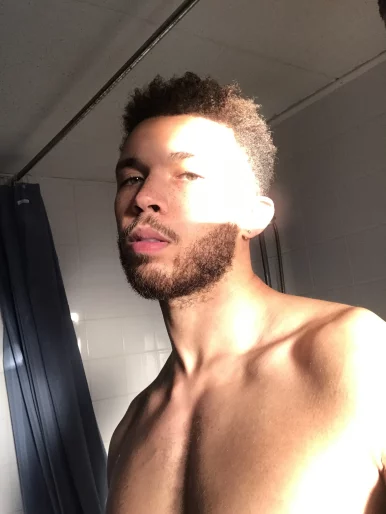 Photo of model @zakariasan