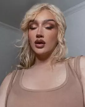 Photo of model @zaytrans