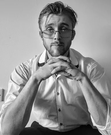 Photo of model @zeeeeus