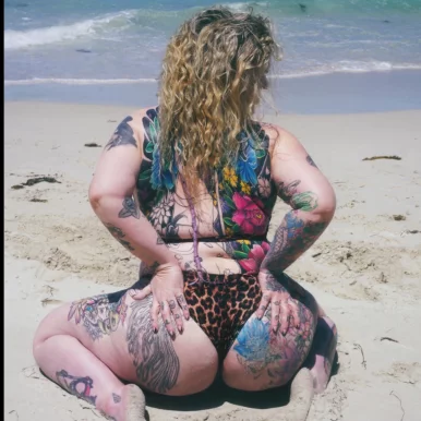 Photo of model @zhxoxau