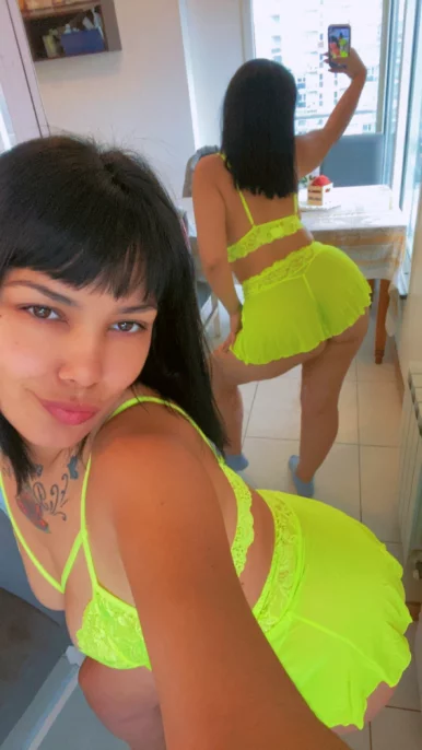 Photo of model @ziahott