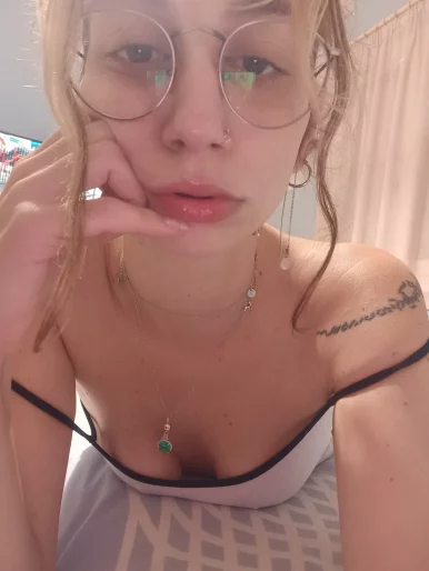 Photo of model @ziggyboo420