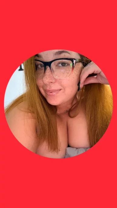 Photo of model @zoeyenvyfree